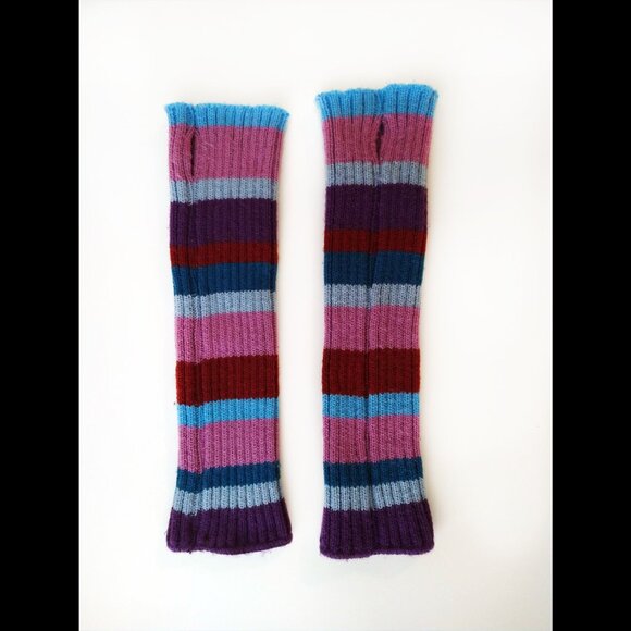 Y2K Striped Fingerless Arm Warmer Sleeves with Thumb Hole, Stretchy, Cozy - Picture 3 of 5